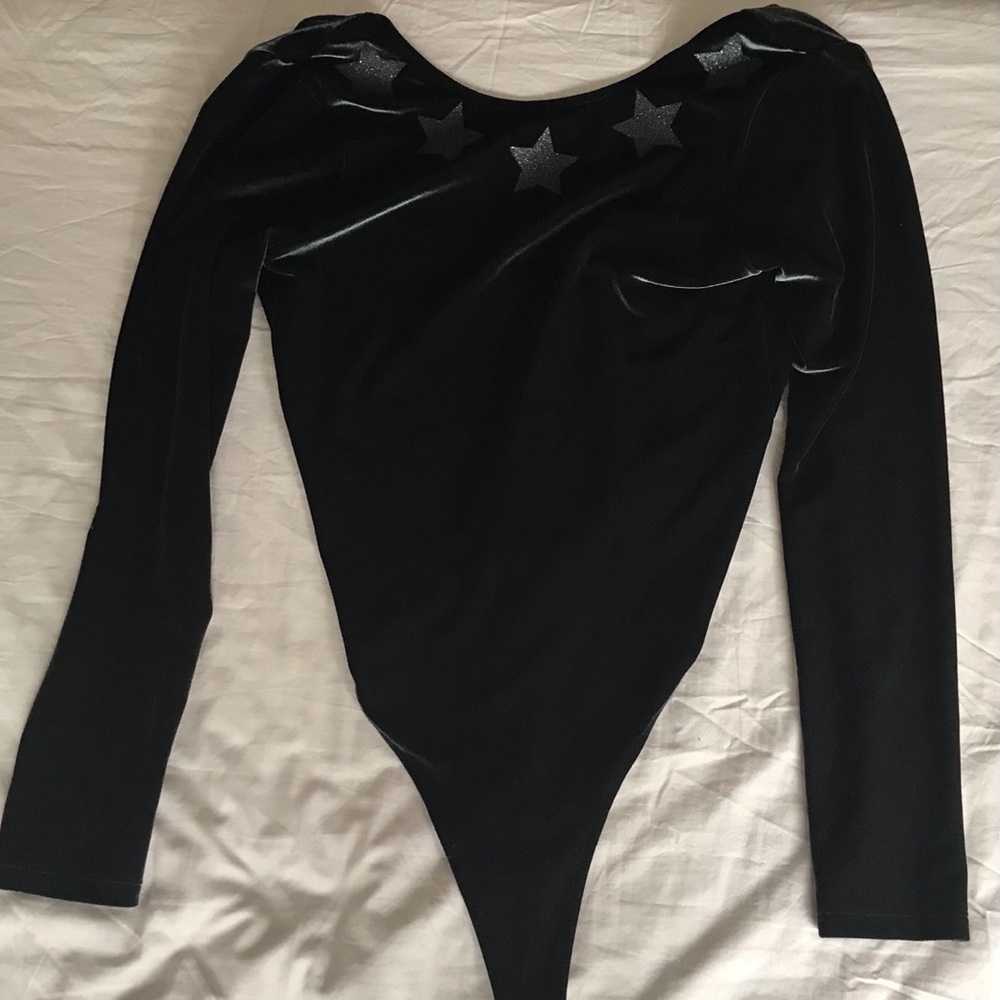 Victoria sport green bodysuit